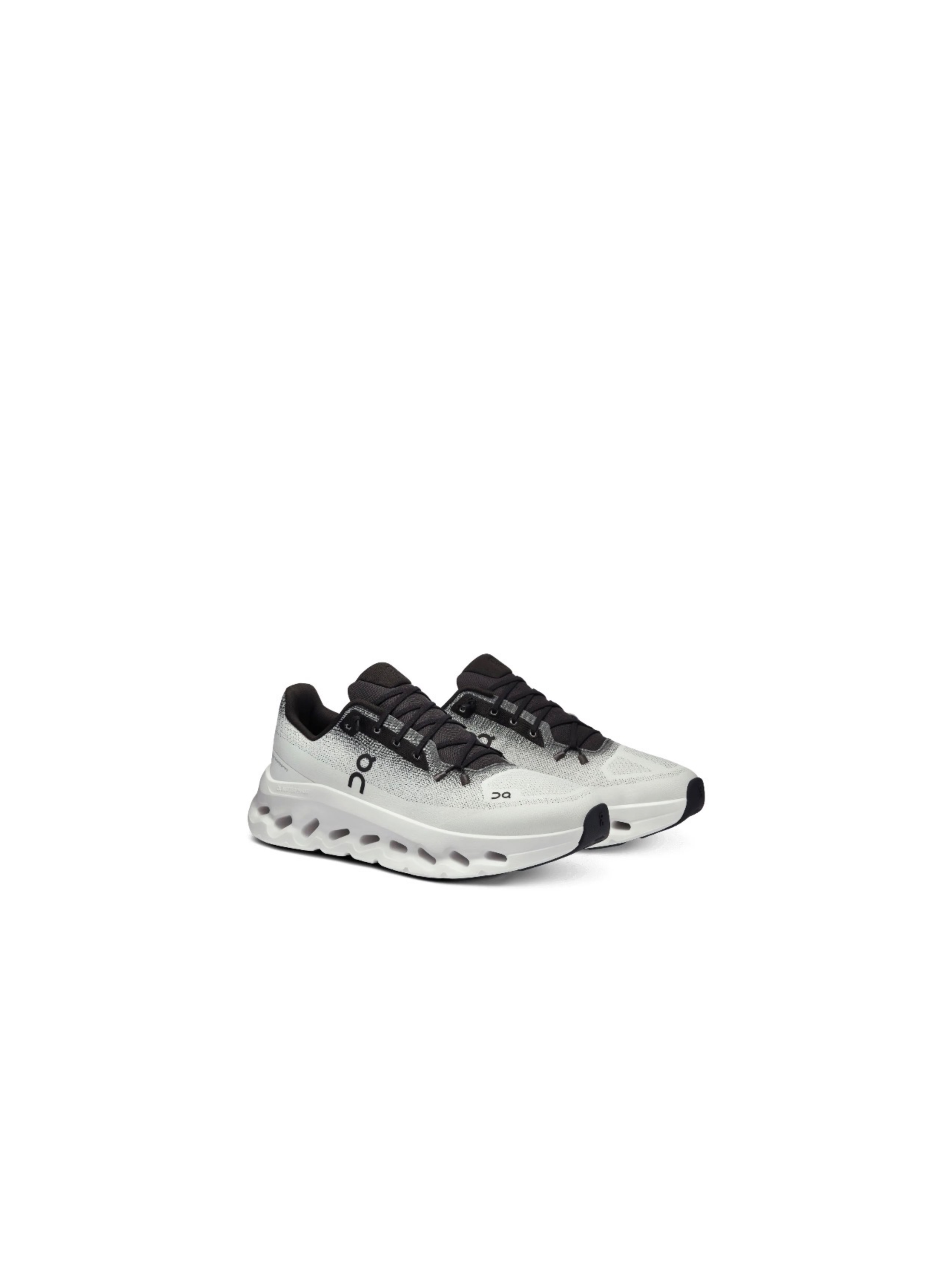 On Running Cloudtilt Ivory Black