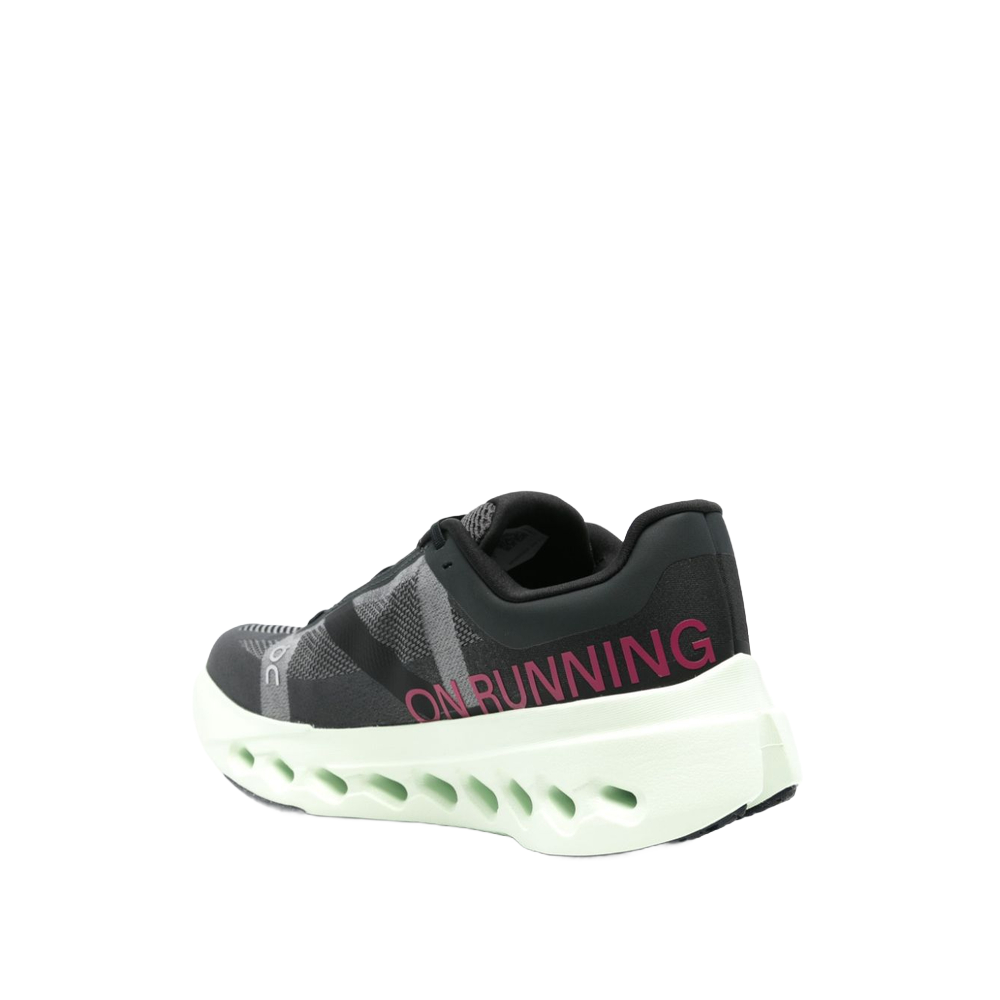 On Running tenis Cloudsurfer Next