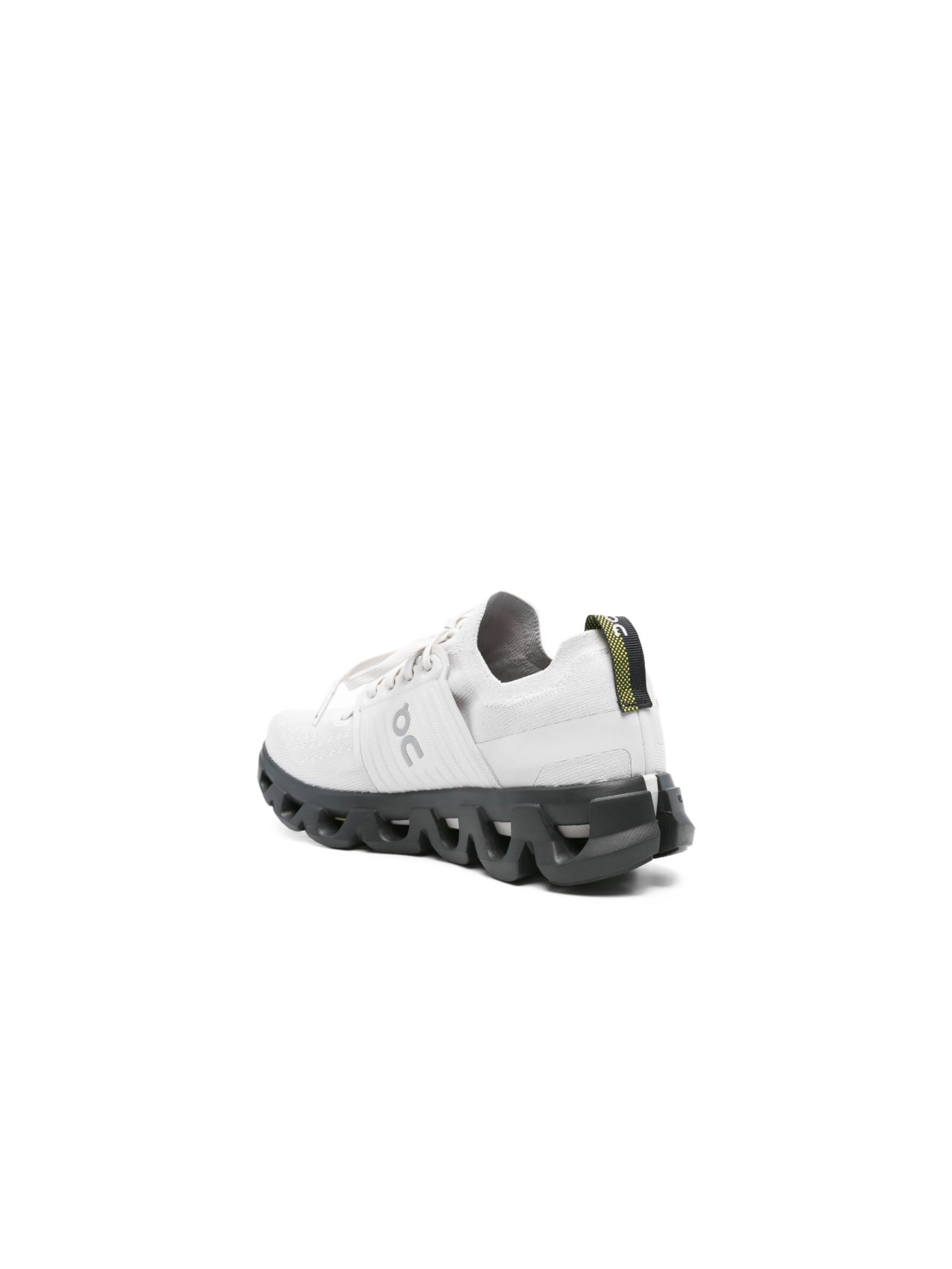 On Running Cloudswift 4 Wolf/Black